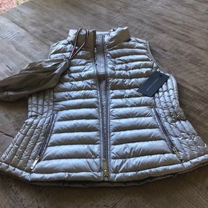 Tommy Hilfiger women’s silver bubble jacket